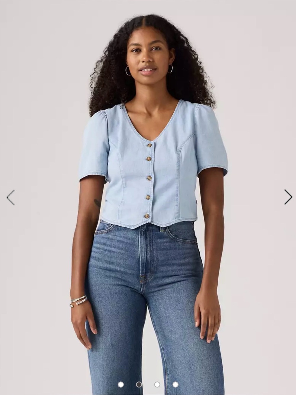 Levi’s Moxie Short-Sleeve Denim Blouse - Picture 2 of 14